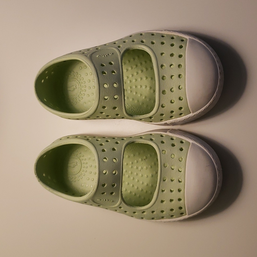 Native Juniper Water Shoes